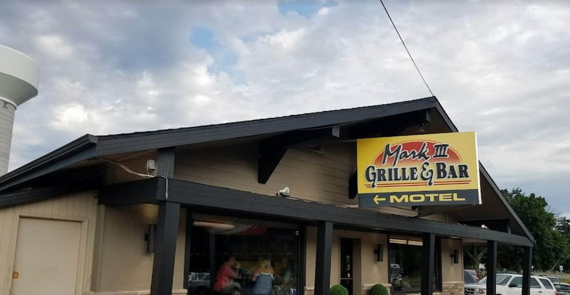 Mark III Grille & Bar and Inn (Royal Motel & Restaurant) - Web Listing (newer photo)